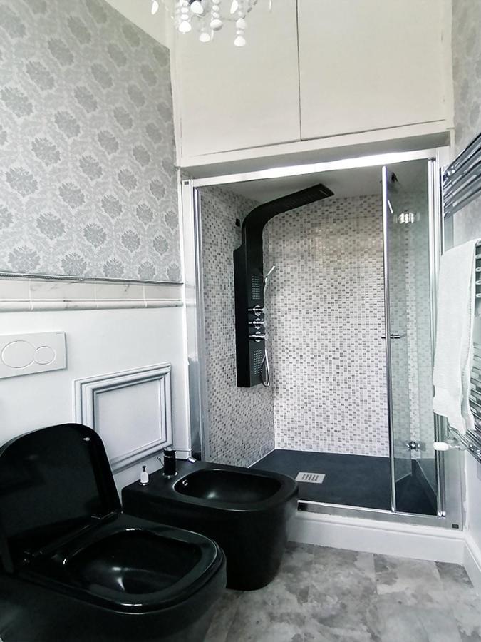 Domus Almapetra Ai Fori Imperiali Apartment Roma Ngoại thất bức ảnh